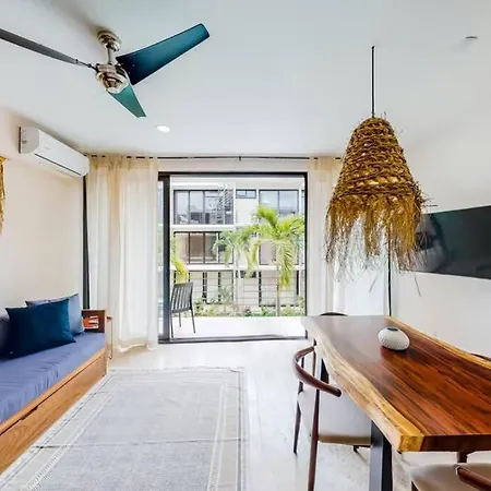 203 Amena, Minutes From The Sea Comfy 1Br Apt W/Gym Apartment